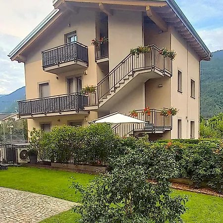 Valtellinasuite Holiday home *